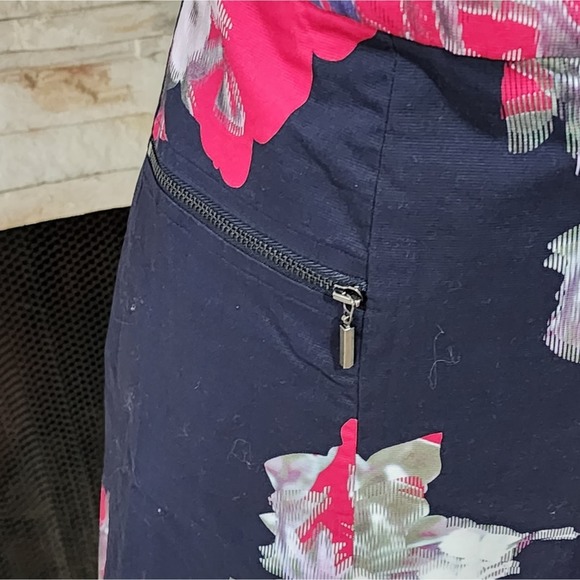 French connection navy and pink pixelated floral cut out dress‎ size 6 - Picture 4 of 9